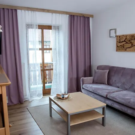 Geisbergerhof Apartman Bad Birnbach